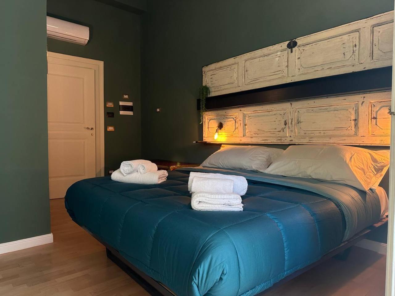 I Leoni Di Rosaroll Bed & Breakfast Наполи Екстериор снимка